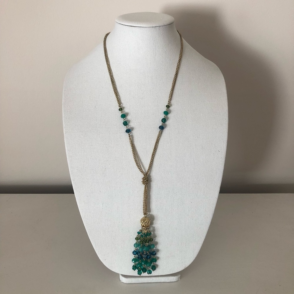 Green tassel necklace